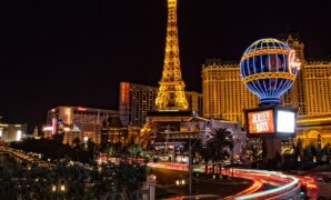 Save Big: Free Public Parking on the Las Vegas Strip